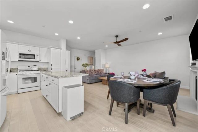 3559 Half Dome Avenue, Rosamond, CA 93560