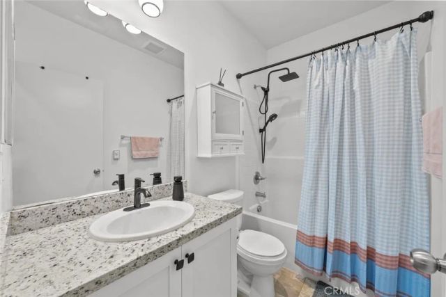 3559 Half Dome Avenue, Rosamond, CA 93560