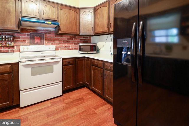 7123 SALEM PARK CIR, Mechanicsburg, PA 17050