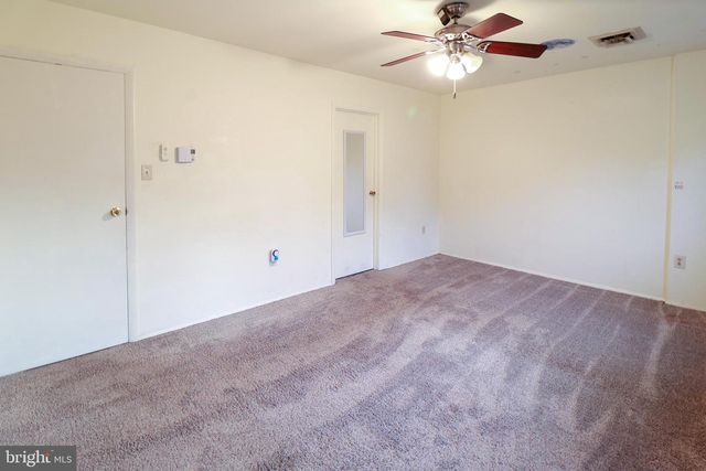 7123 SALEM PARK CIR, Mechanicsburg, PA 17050