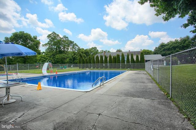 7123 SALEM PARK CIR, Mechanicsburg, PA 17050