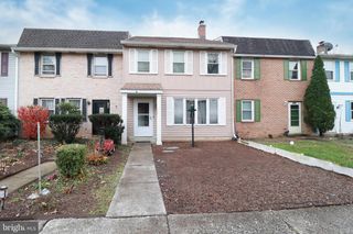 7123 SALEM PARK CIR, Mechanicsburg, PA 17050