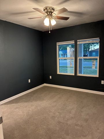 1208 W Tennessee Ave, Midland, TX 79701