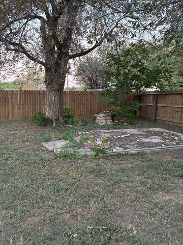 1208 W Tennessee Ave, Midland, TX 79701