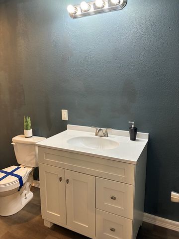 1208 W Tennessee Ave, Midland, TX 79701