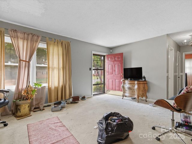 4946 Morgan Street, Charlotte, NC 28208
