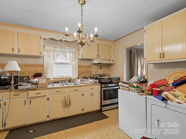 4946 Morgan Street, Charlotte, NC 28208