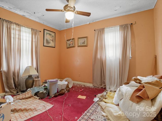 4946 Morgan Street, Charlotte, NC 28208