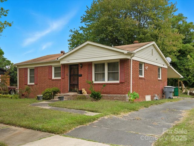 4946 Morgan Street, Charlotte, NC 28208