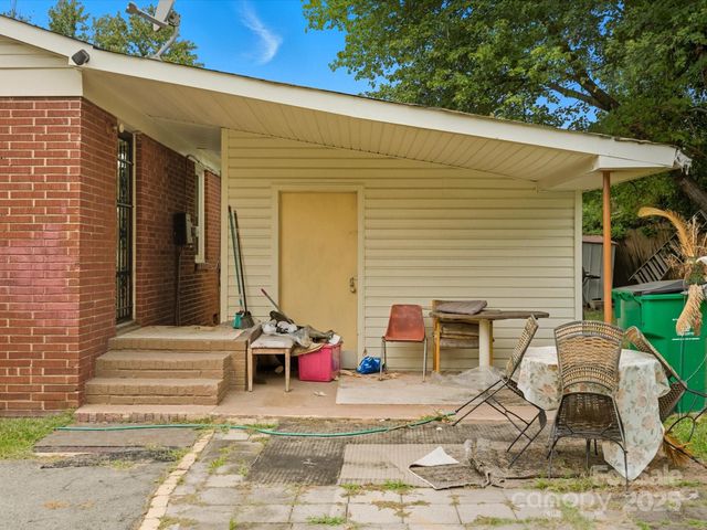 4946 Morgan Street, Charlotte, NC 28208