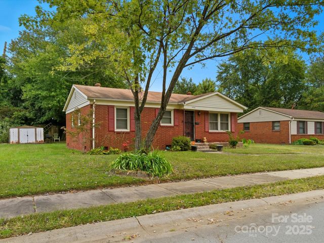 4946 Morgan Street, Charlotte, NC 28208