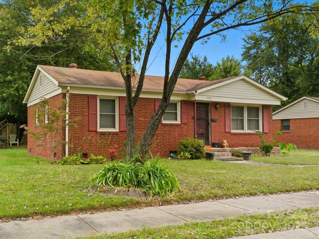 4946 Morgan Street, Charlotte, NC 28208