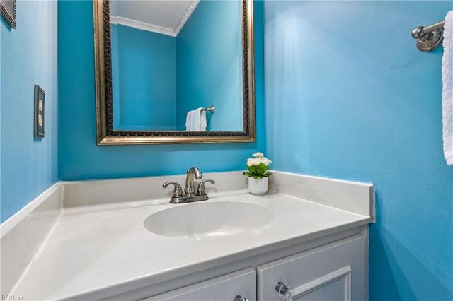 305 Shirley AVE, Norfolk, VA 23517