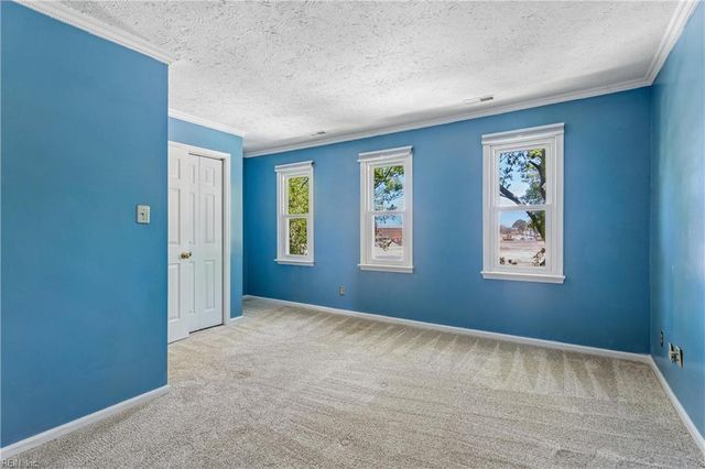 305 Shirley AVE, Norfolk, VA 23517