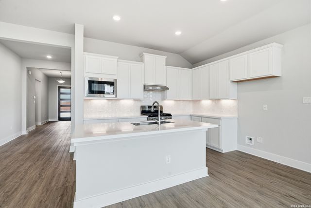 9327 Luke Path, San Antonio, TX 78254