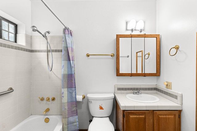 6163 Amande Ct, Stockton, CA 95212