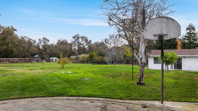 6163 Amande Ct, Stockton, CA 95212