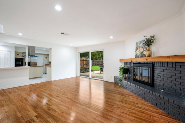 3001 Lavita Lane, Farmers Branch, TX 75234