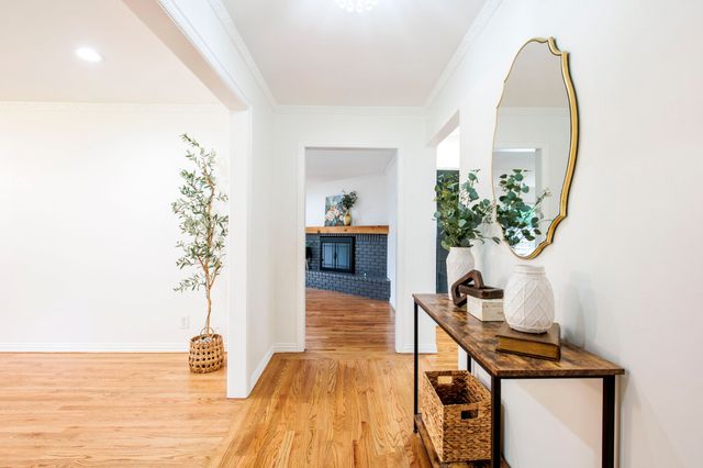 3001 Lavita Lane, Farmers Branch, TX 75234