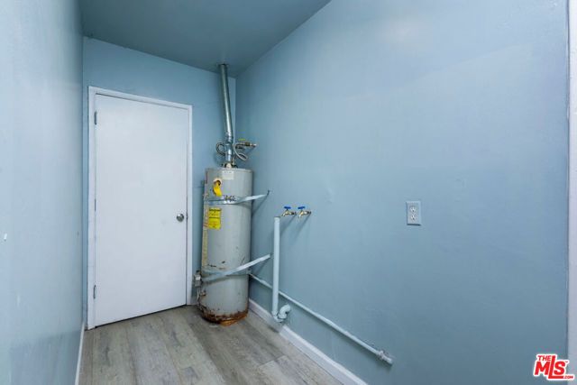 1230 S Wilmington Avenue, Compton, CA 90220