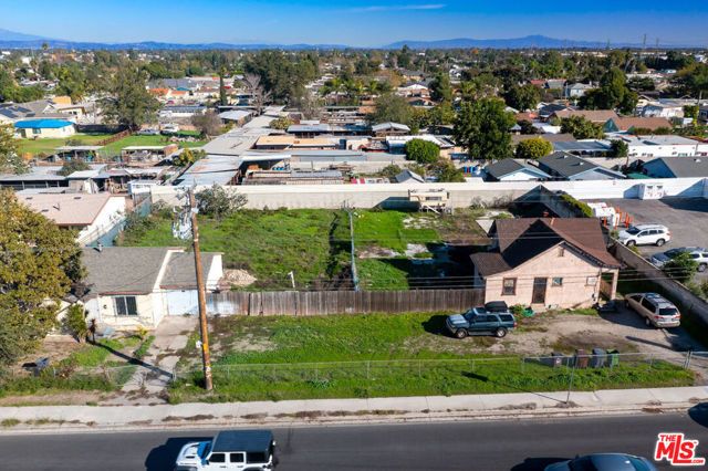 1230 S Wilmington Avenue, Compton, CA 90220