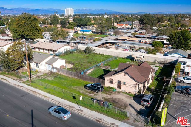 1230 S Wilmington Avenue, Compton, CA 90220