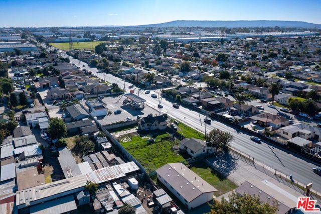 1230 S Wilmington Avenue, Compton, CA 90220