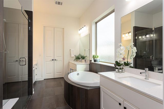 5013 Globe Mallow DR, Austin, TX 78739