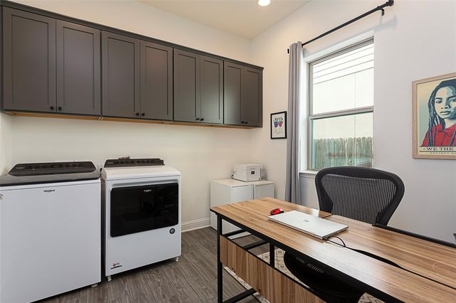 5013 Globe Mallow DR, Austin, TX 78739