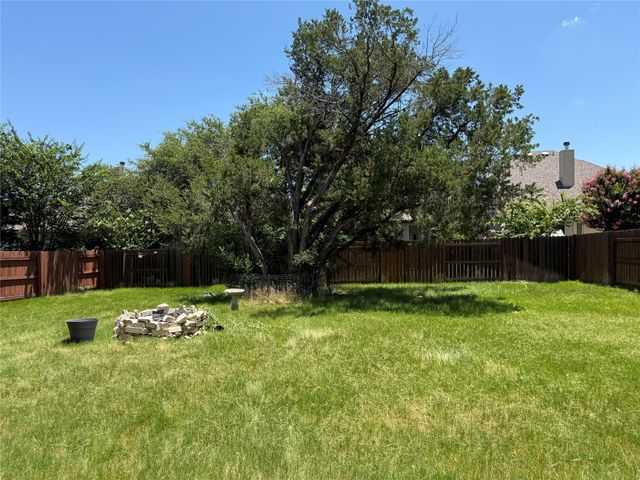 1512 Long Shadow LN, Georgetown, TX 78628