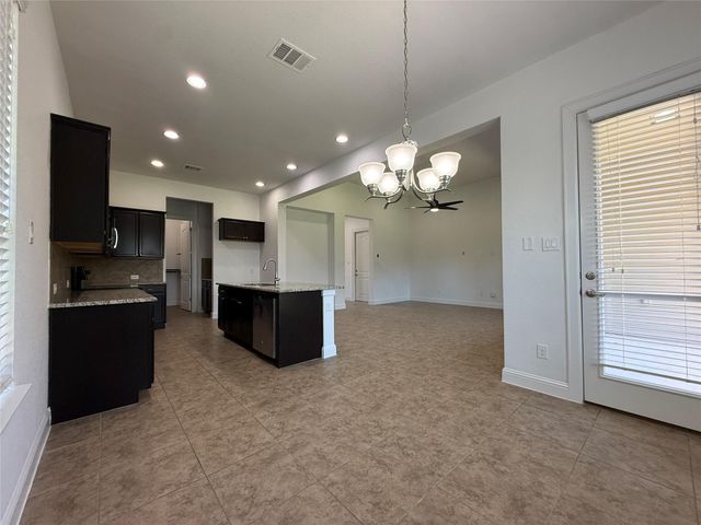 1512 Long Shadow LN, Georgetown, TX 78628