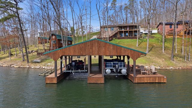 1077 Cliffs Edge Road, East Bernstadt, KY 40729