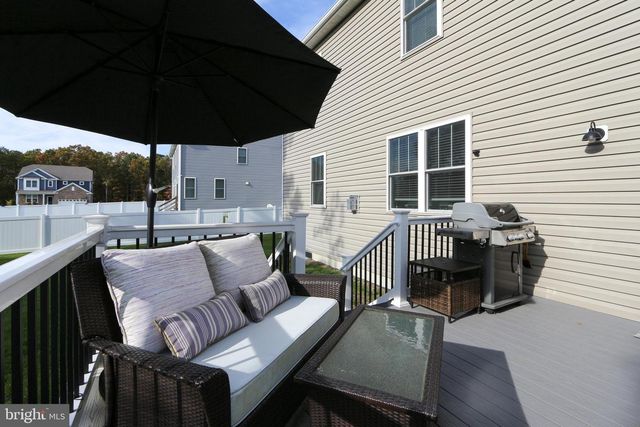 106 LAQUINTA DR, Egg Harbor Township, NJ 08234