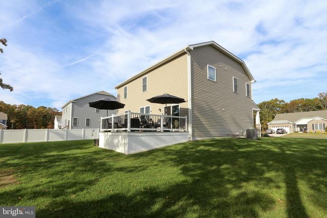 106 LAQUINTA DR, Egg Harbor Township, NJ 08234