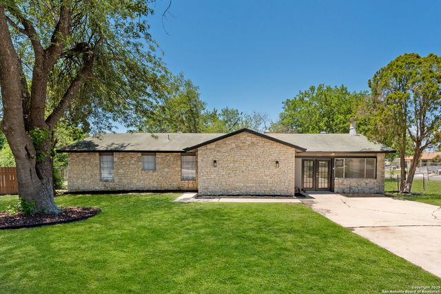 122 Zeuty, San Antonio, TX 78227
