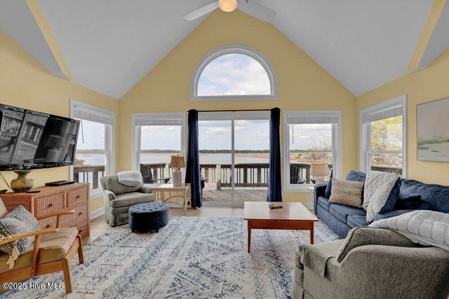 149 Old Village Lane, North Topsail Beach, NC 28460