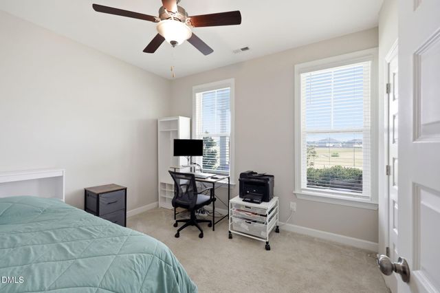 86 Flanders Lane, Clayton, NC 27520