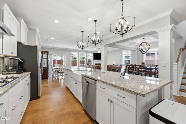 86 Flanders Lane, Clayton, NC 27520