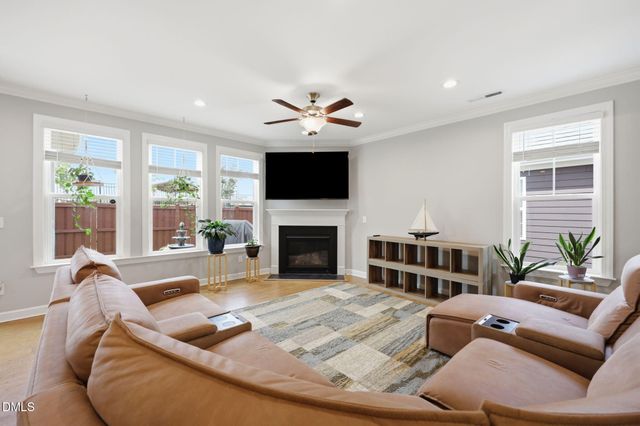 86 Flanders Lane, Clayton, NC 27520