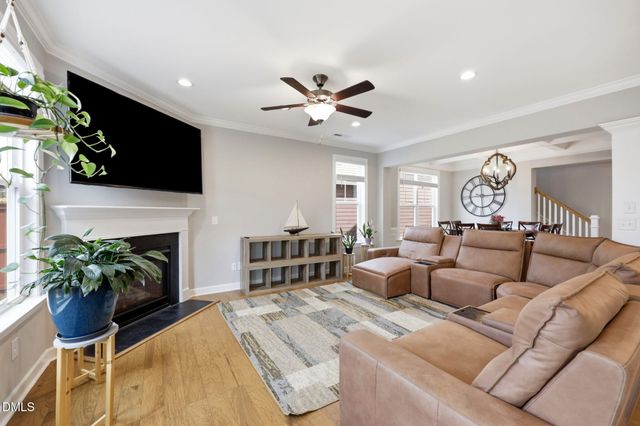 86 Flanders Lane, Clayton, NC 27520