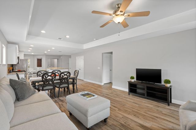 606 Saguaro Way, Richmond, TX 77469