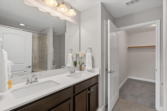 606 Saguaro Way, Richmond, TX 77469