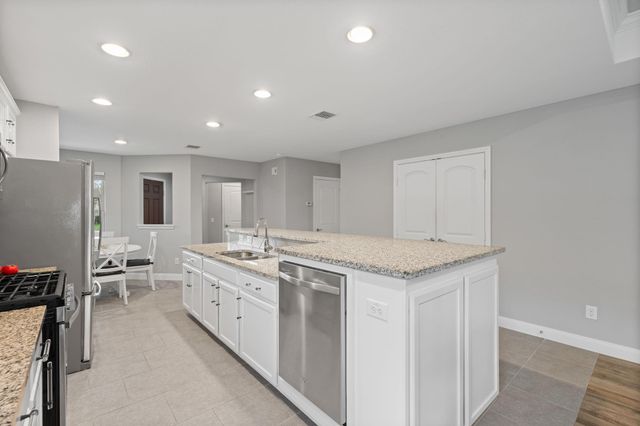 606 Saguaro Way, Richmond, TX 77469