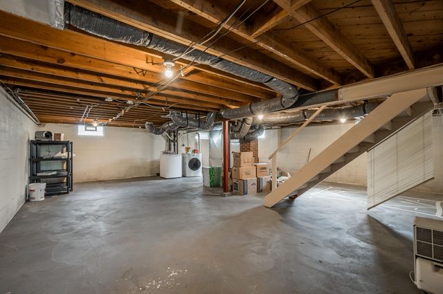 1029 S Mayfair Road 1029 S Mayfair Road, Troy, OH 45373