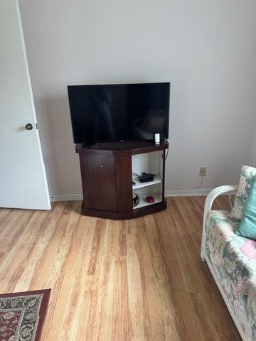 409 Pine Glen Lane A-1, Greenacres, FL 33463