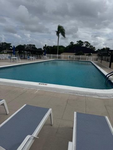 409 Pine Glen Lane A-1, Greenacres, FL 33463