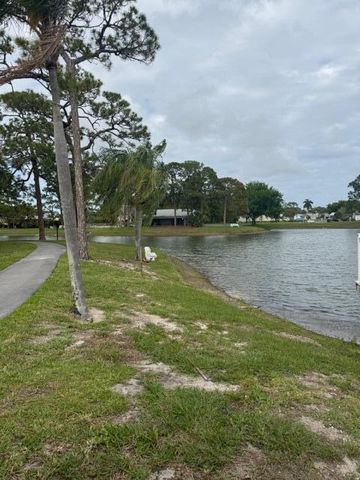 409 Pine Glen Lane A-1, Greenacres, FL 33463