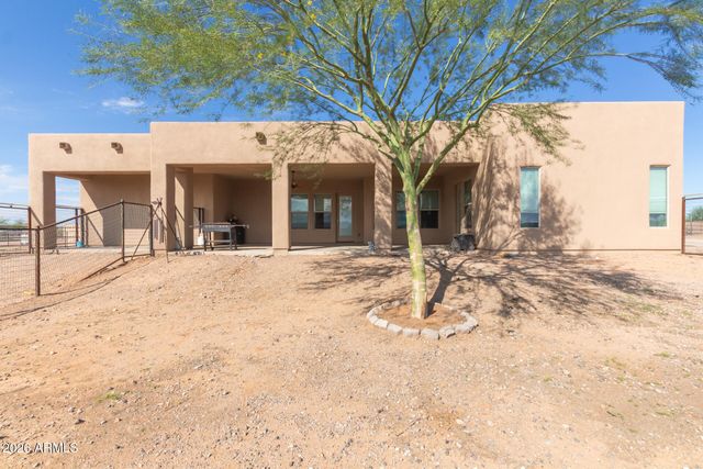 22603 W LAURA Street, Wittmann, AZ 85361