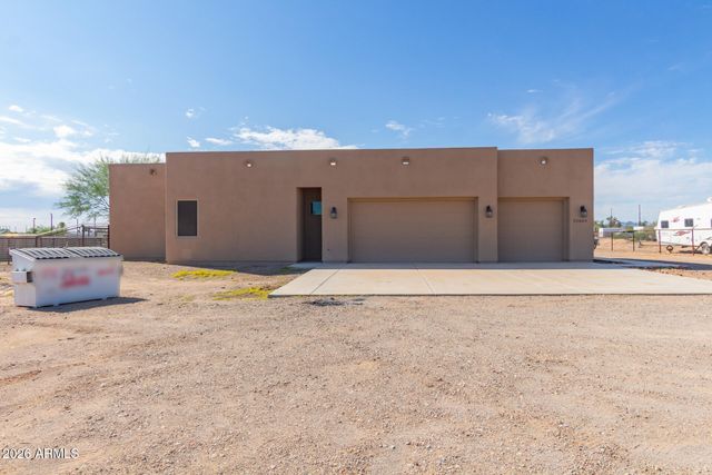 22603 W LAURA Street, Wittmann, AZ 85361