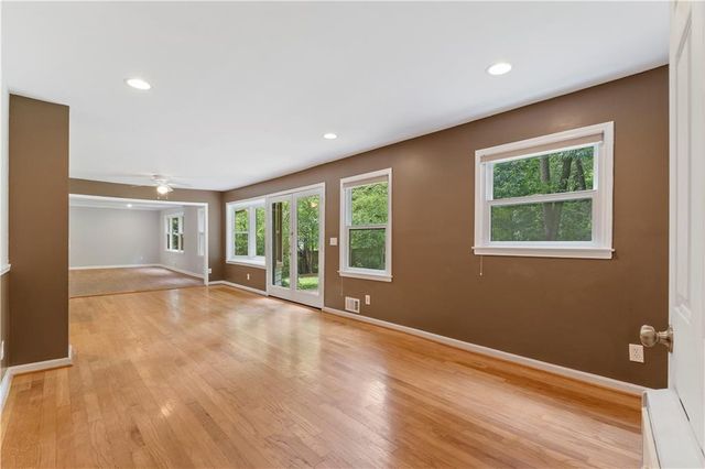 4674 Sharon Valley Court, Atlanta, GA 30360